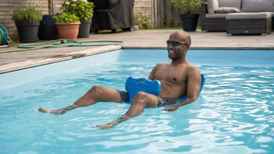 SwimWays Saddle Seat