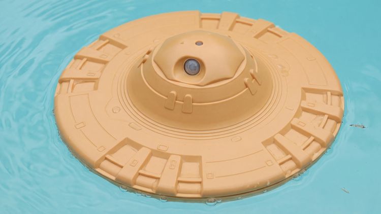 The KLOVRA — a similar floating design with mobile alerts on certain models