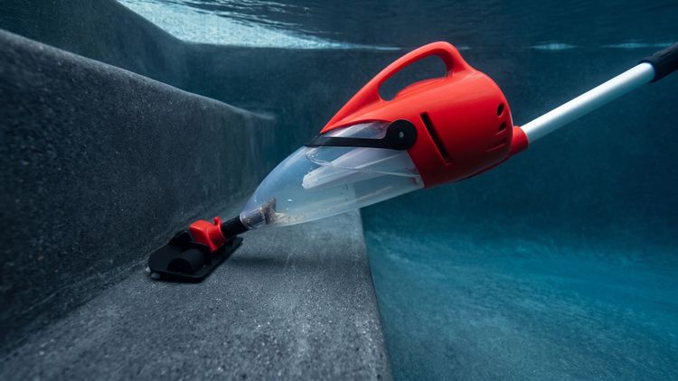 The Pulse XL 350's auto-start sensor means no power button — drop it in and it fires up
