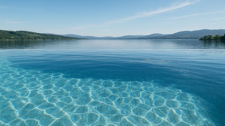 Vanishing Edge on an Infinity Pool