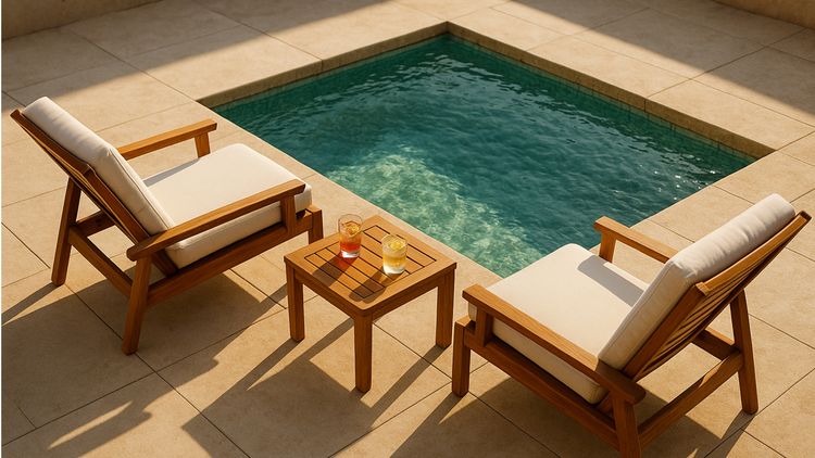 Small plunge pool