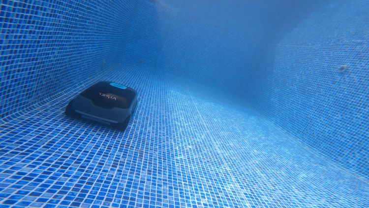 Aiper Scuba E1 runs for 90 minutes