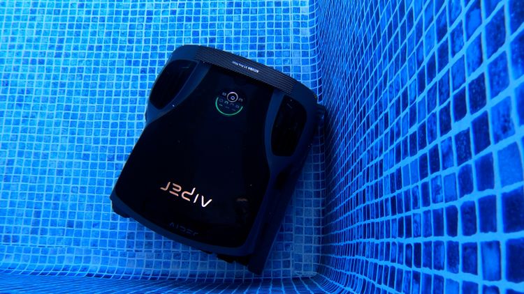 Aiper Scuba X1 Pro Max is one of the heaviest robots