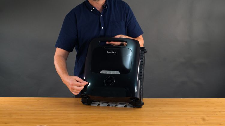 The shell design of the AquaSense 2 Pro