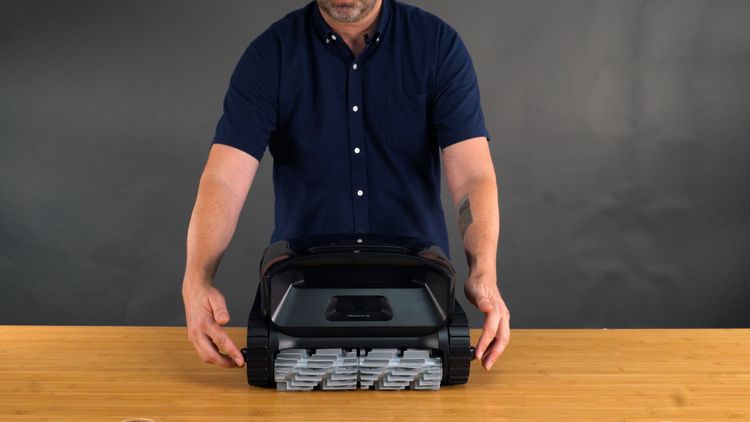 The side rollers help prevent scratches