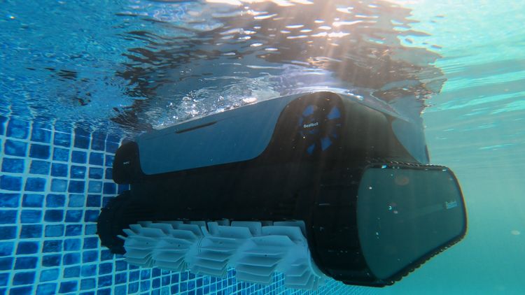 The AquaSense 2 Pro skimming the surface