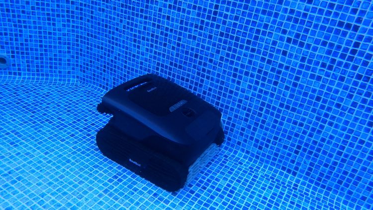 The robot cleaning the pool wall