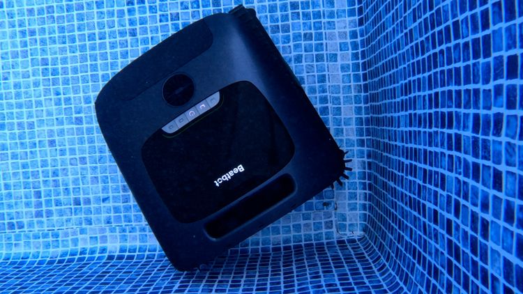 The robot navigating around corners