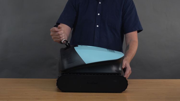 The Sora 10 is the entry-level cordless model in the Sora lineup