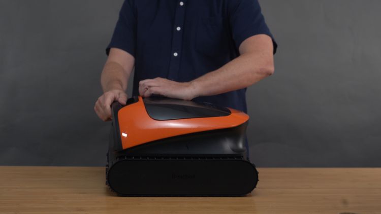 The Sora 30 is the middle child of the Sora lineup