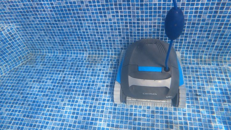 The Dolphin Cayman cleaning our test pool