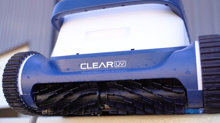 Both Clear robots use the same active brushes and textured drive tracks