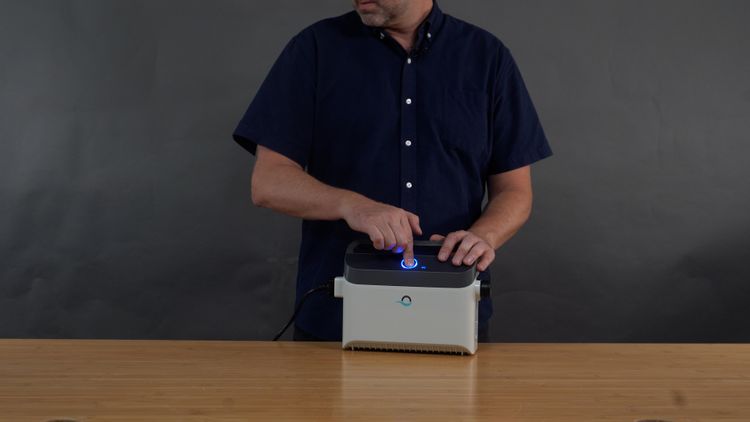 The Quantum Pro's Wi-Fi smart power supply — the weekly timer is still built in