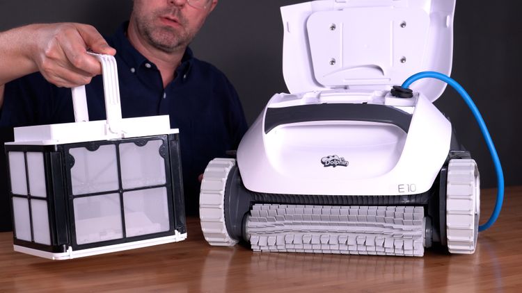The E10 is limited to its standard mesh filter basket