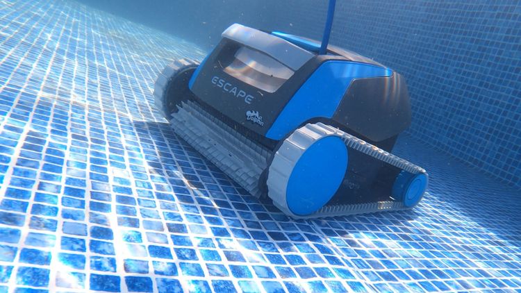The Dolphin Escape up close during our testing