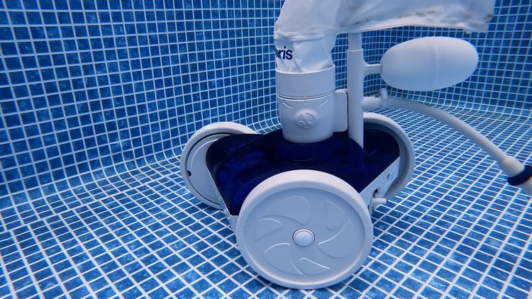 The 360 cleans floors and walls, but lacks active scrubbing