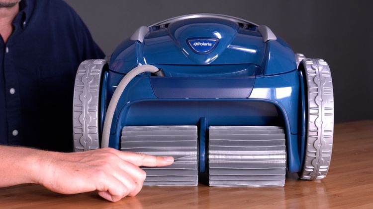 Polairs 9650 IQ scrubbing brush