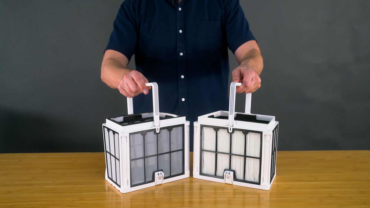 The Quantum includes standard and NanoFilter panels for its XXL MaxBin